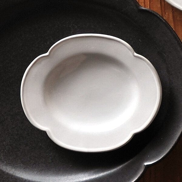 Mino Ware Petit Oval Plate (13cm)