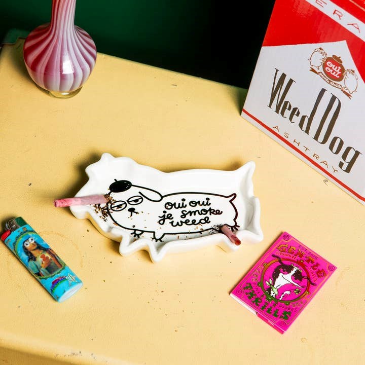 Weed Dog Ashtray (Oui Oui Je Smoke Weed)