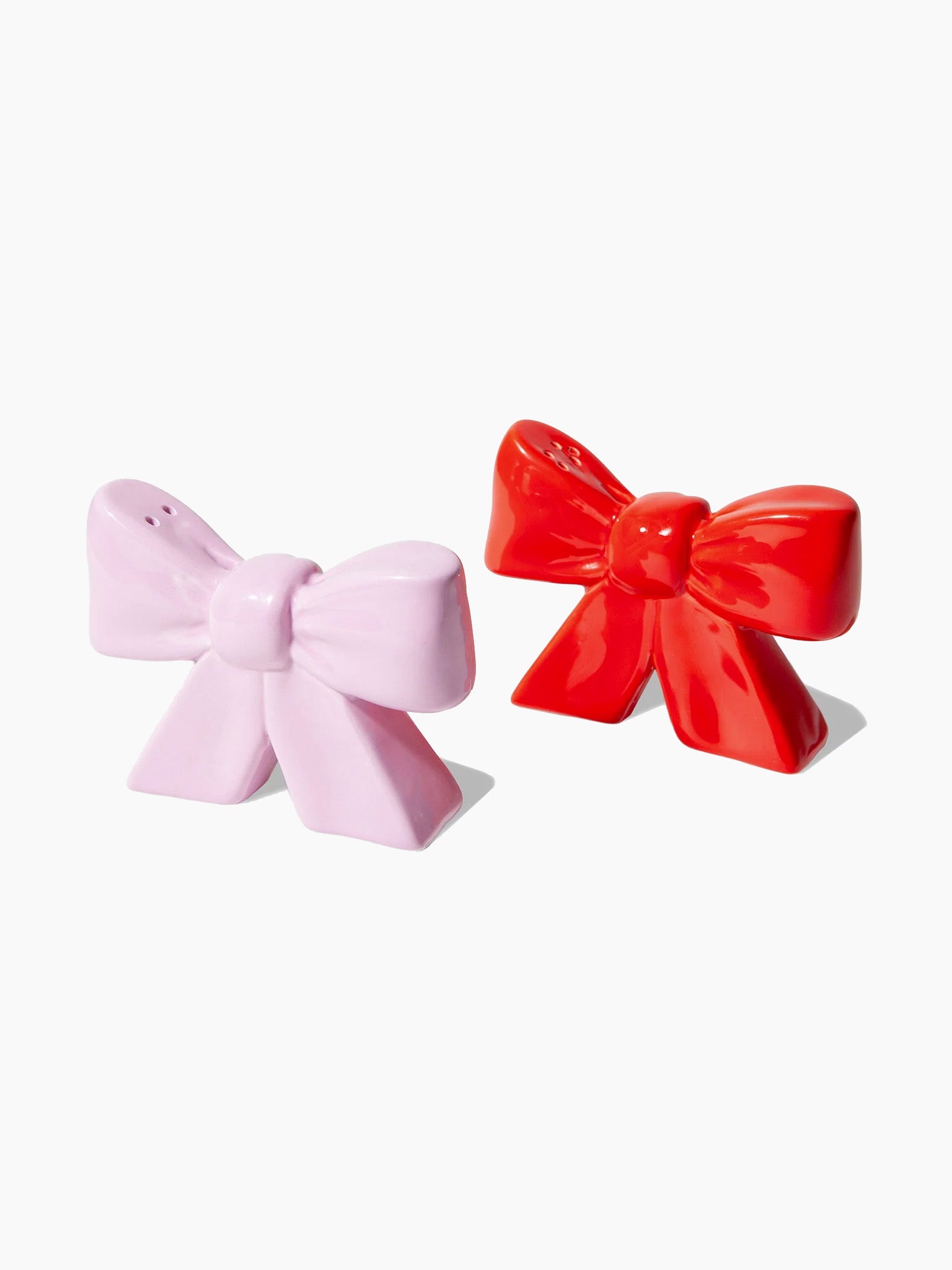 Bow Salt & Pepper Shaker Set