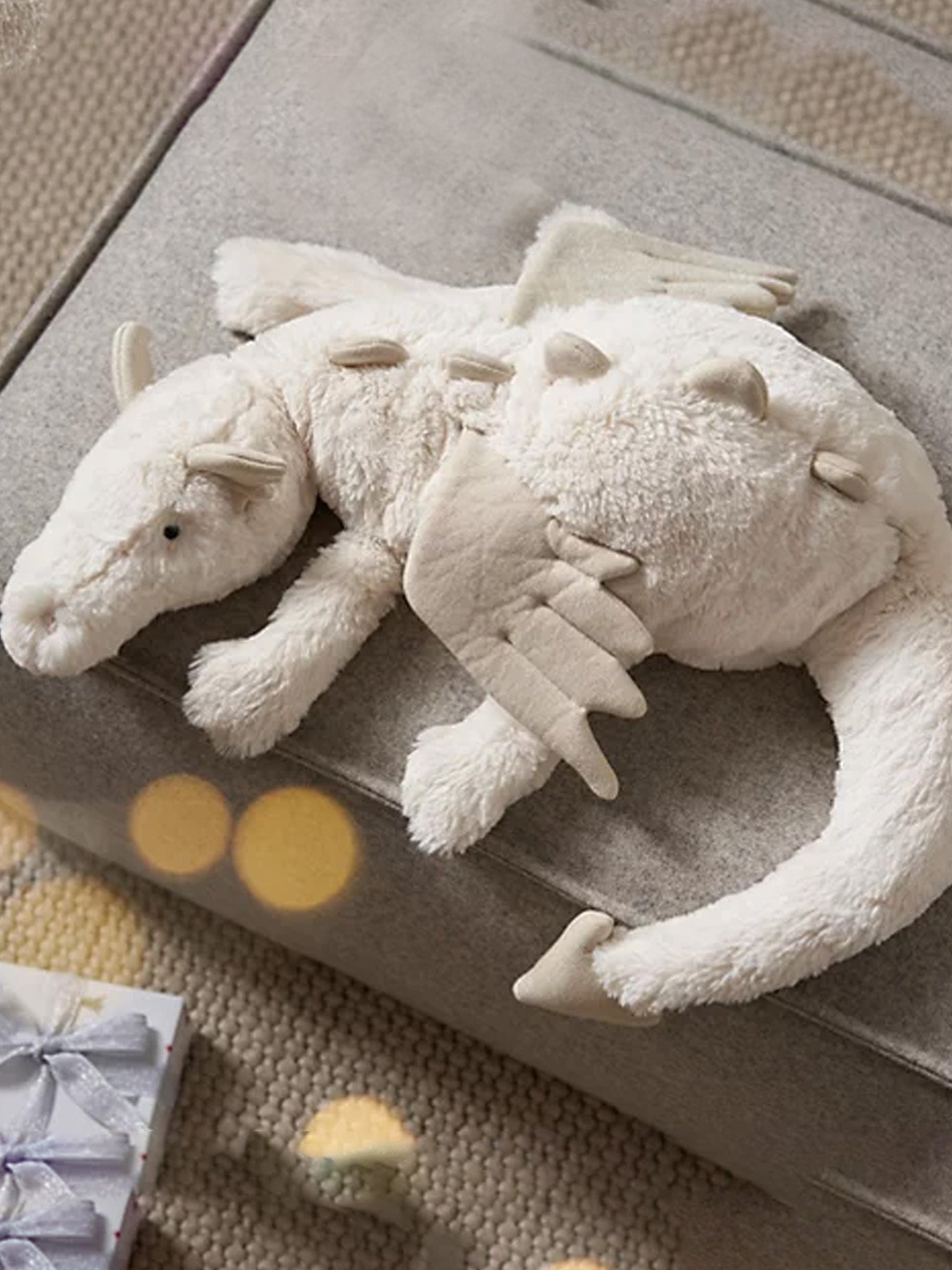 Jellycat Snow Dragon Medium – Hands