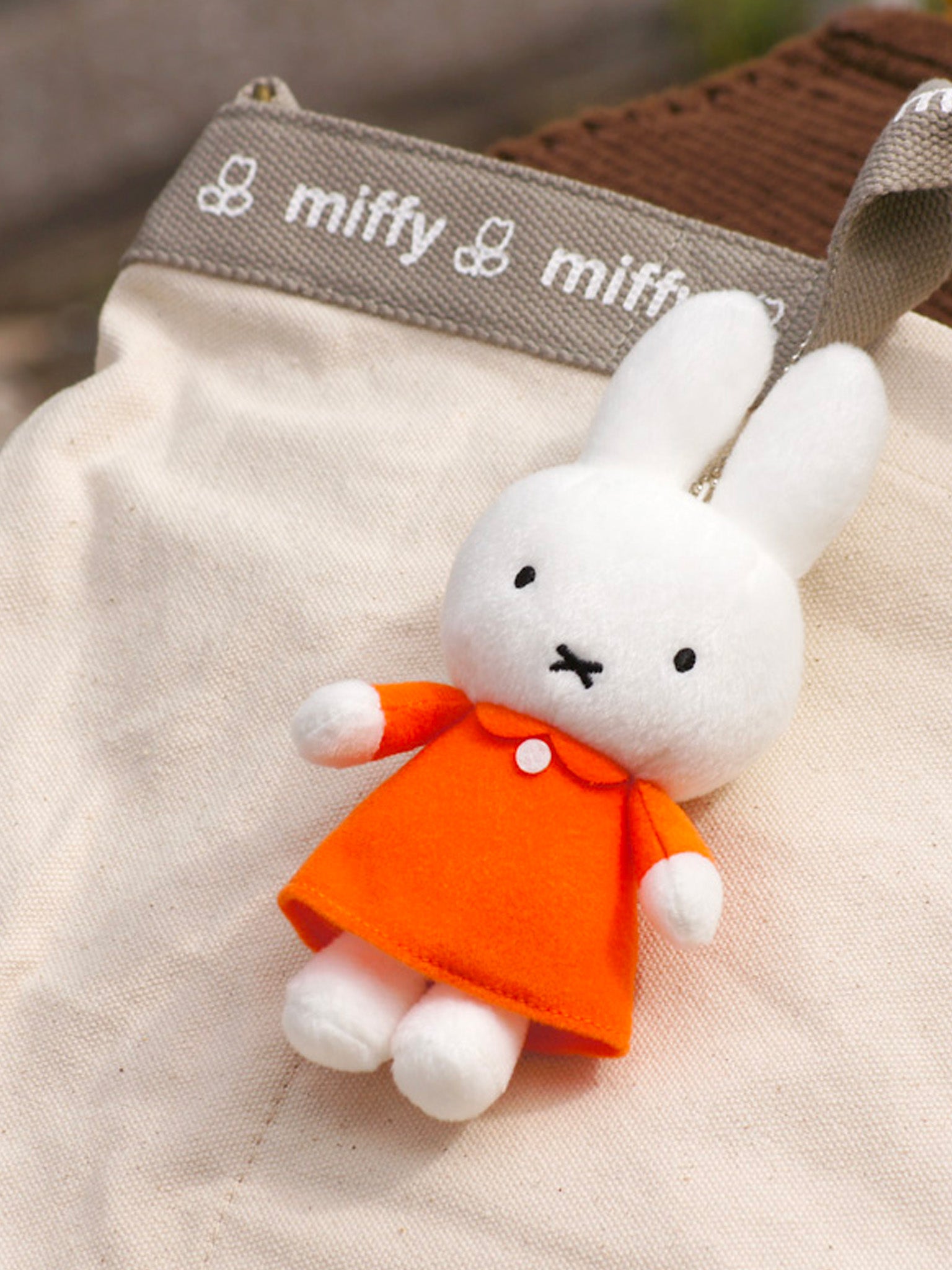 Sekiguchi Miffy Keychain – Hands
