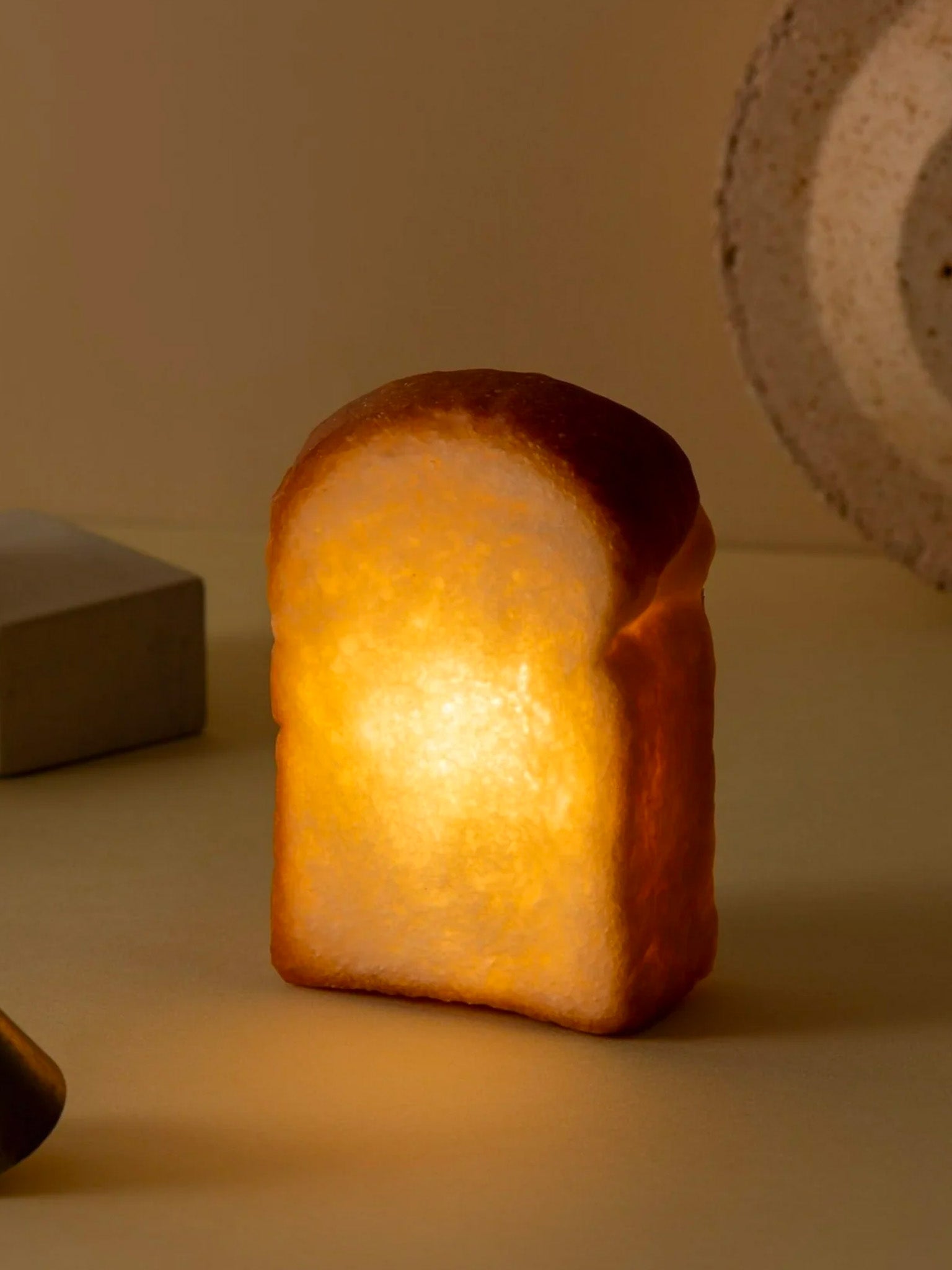 Toast B Lamp