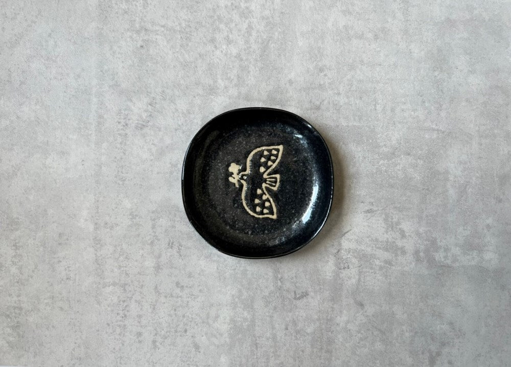 Toritoha Small Bird Dish - Black (11cm)